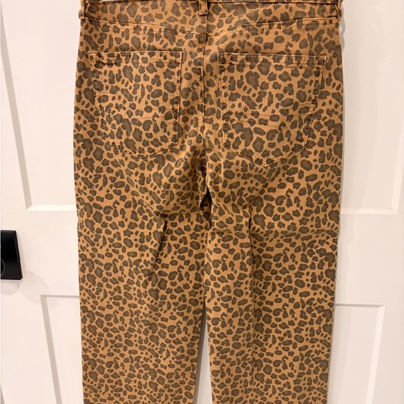 American Eagle Outfitters Stovepipe Leopard Print Denim Pants. New with tags!! - Picture 3 of 3